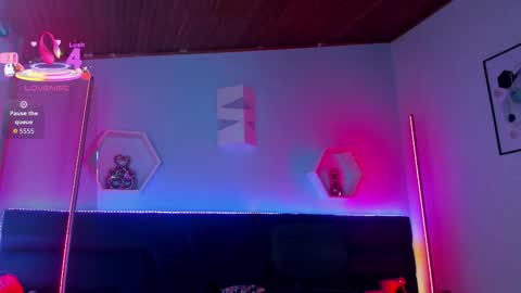 artemis_nyx online show from 12/20/25, 09:00