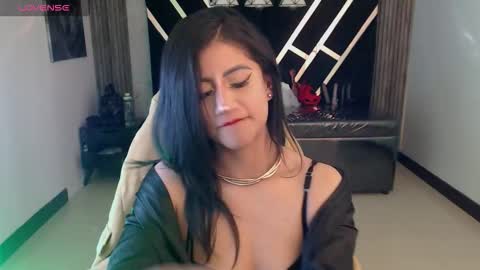 ARTEMISA online show from 12/05/25, 03:48