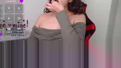 Hey there  you can call me Sofia  online show from 02/19/25, 08:31