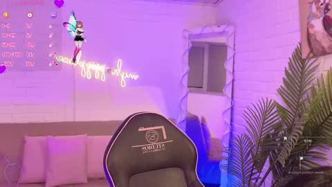 artemiss_tay online show from 11/07/25, 07:25