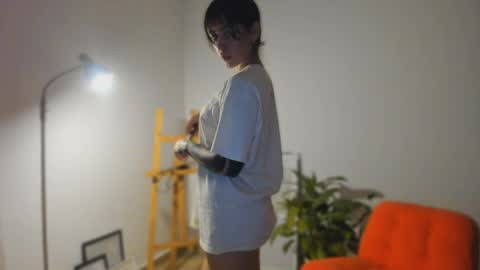 Snapshot of artgea chatting on 04/09/26, 11:21 Linda independent model artgeea online show from 04/09/26, 11:21