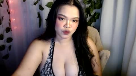 monica online show from 07/04/26, 12:00