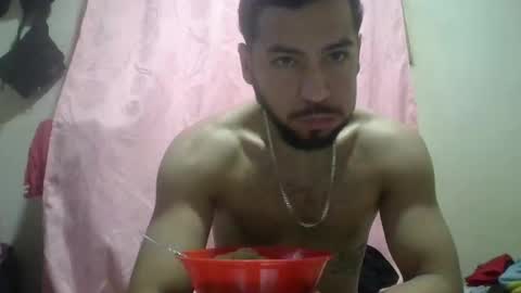 Snapshot of arthur1718 chatting on 11/18/25, 01:11 arthur1718 online show from 11/18/25, 01:11