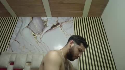 Snapshot of arthur1718 chatting on 02/09/26, 03:43 arthur1718 online show from 02/09/26, 03:43