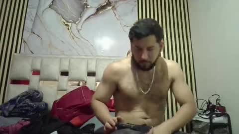 Snapshot of arthur1718 chatting on 02/10/26, 11:42 arthur1718 online show from 02/10/26, 11:42