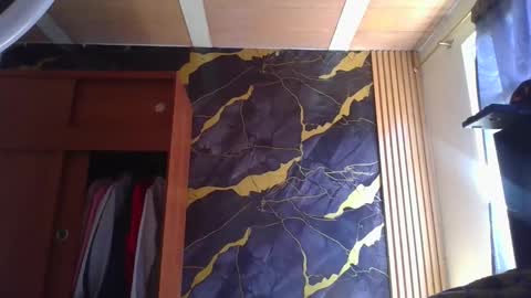 Snapshot of arthur1718 chatting on 04/12/26, 07:19 arthur1718 online show from 04/12/26, 07:19