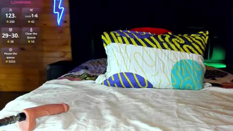 Arthur online show from 10/26/25, 10:58