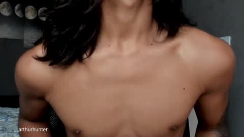 Snapshot of arthur_hunter chatting on 12/18/24, 07:04 I AM HERE online show from 12/18/24, 07:04