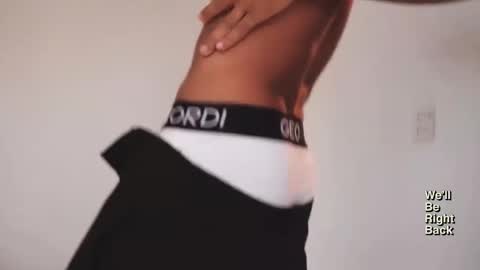 Snapshot of arthur_hunter chatting on 03/17/26, 01:43 I AM HERE online show from 03/17/26, 01:43