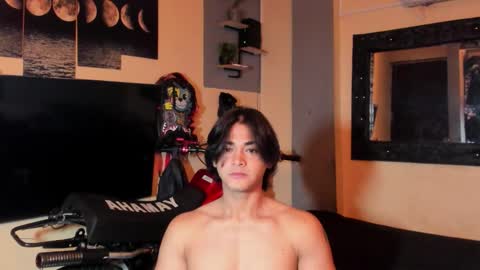 Snapshot of arthur_hunter chatting on 03/21/26, 03:22 I AM HERE online show from 03/21/26, 03:22