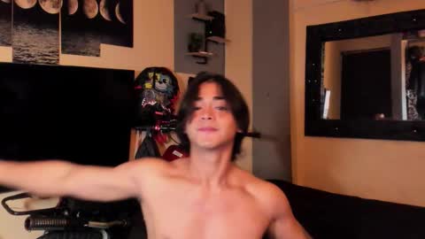 Snapshot of arthur_hunter chatting on 03/22/26, 01:53 I AM HERE online show from 03/22/26, 01:53