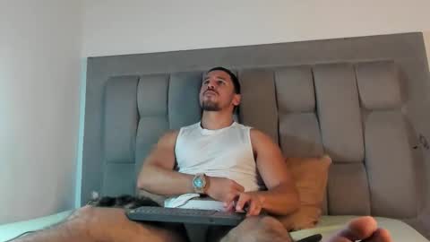 Snapshot of arthurlam chatting on 03/17/26, 08:12 Arthur online show from 03/17/26, 08:12