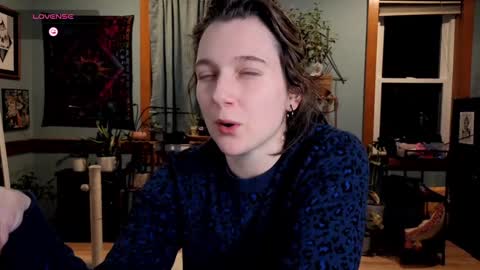 Snapshot of artiepaints chatting on 12/22/24, 01:23 Artie Paints online show from 12/22/24, 01:23