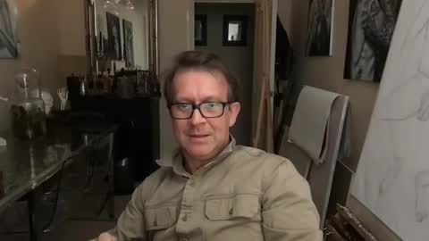 Snapshot of artisterotic chatting on 01/12/25, 08:03 artisterotic online show from 01/12/25, 08:03