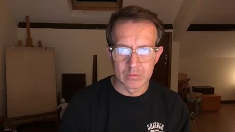 Snapshot of artisterotic chatting on 09/23/25, 07:39 artisterotic online show from 09/23/25, 07:39