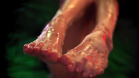 Snapshot of artmarlene chatting on 01/12/25, 04:10 Marlene online show from 01/12/25, 04:10