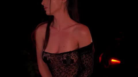 Snapshot of artmarlene chatting on 09/17/25, 12:12 Marlene online show from 09/17/25, 12:12