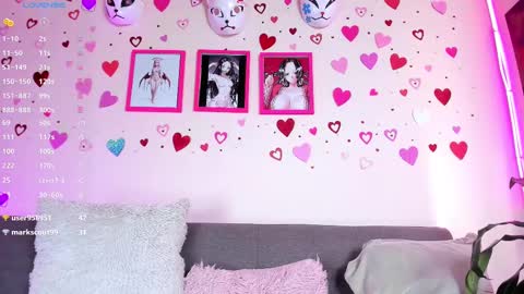 MIA OF artmiajoy online show from 03/03/25, 08:32