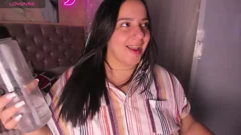 Snapshot of artmisa0519 chatting on 10/02/25, 11:28 artmisa0519 online show from 10/02/25, 11:28