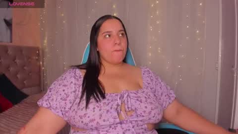 Snapshot of artmisa0519 chatting on 10/28/25, 06:17 artmisa0519 online show from 10/28/25, 06:17