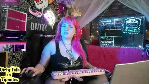 ArtsyHeartsyy online show from 06/05/26, 02:51