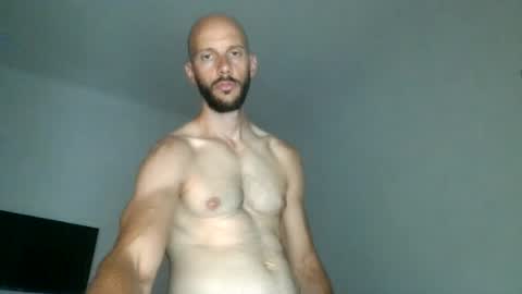 Snapshot of artur833 chatting on 06/29/26, 08:09 artur833 online show from 06/29/26, 08:09