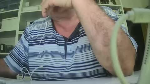 Snapshot of arturo200247 chatting on 09/15/25, 03:06 arturo200247 online show from 09/15/25, 03:06