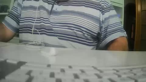 Snapshot of arturo200247 chatting on 09/23/25, 05:54 arturo200247 online show from 09/23/25, 05:54