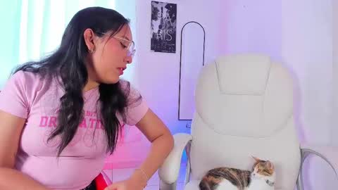 Ariana and Kelsieh online show from 02/21/25, 08:49