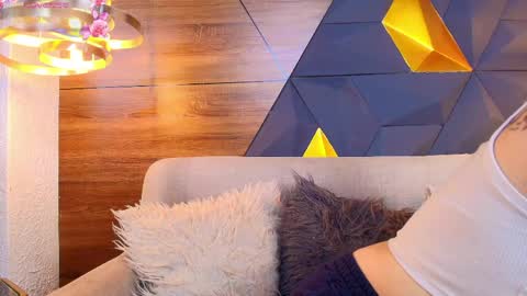 sofia online show from 05/11/26, 11:16