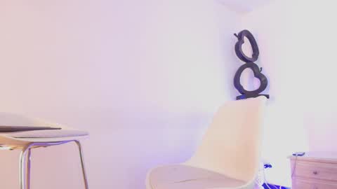 Arya online show from 03/10/26, 11:15