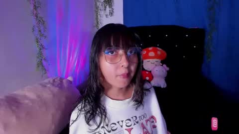 Snapshot of arya_line chatting on 02/13/25, 04:22 Arys online show from 02/13/25, 04:22