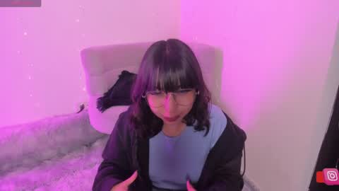 Snapshot of arya_line chatting on 04/08/26, 02:44 Arys online show from 04/08/26, 02:44