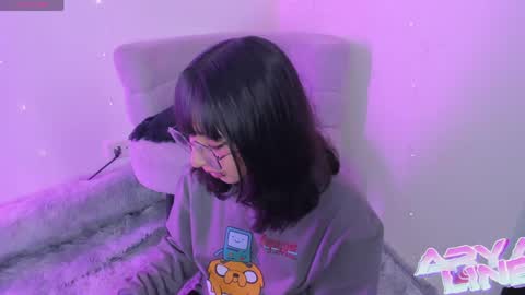 Snapshot of arya_line chatting on 04/22/26, 02:36 Arys online show from 04/22/26, 02:36