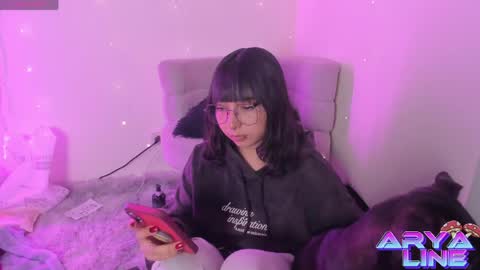 Snapshot of arya_line chatting on 05/06/26, 02:08 Arys online show from 05/06/26, 02:08