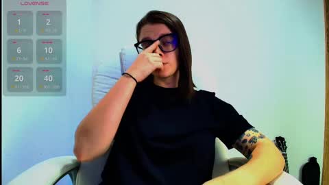 Snapshot of arya_starkw chatting on 03/05/25, 02:56 Ary 3 online show from 03/05/25, 02:56