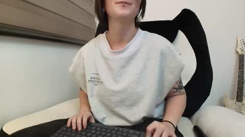 Snapshot of arya_starkw chatting on 01/14/26, 01:55 Ary 3 online show from 01/14/26, 01:55