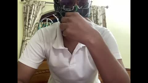 Snapshot of aryan_980763874 chatting on 05/20/26, 12:17 aryan_980763874 online show from 05/20/26, 12:17