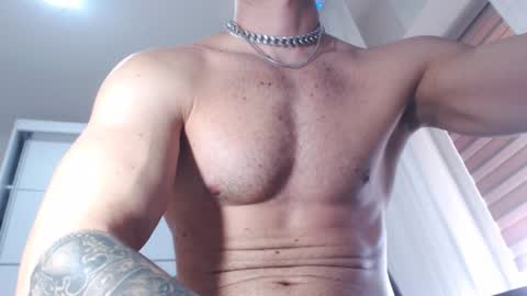 AryanAian1 online show from 02/05/25, 07:39