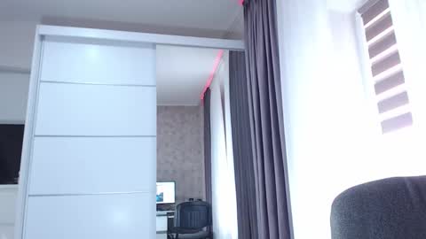 AryanAian1 online show from 11/20/25, 09:09