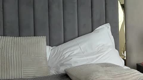 AryaTessa online show from 02/21/25, 08:40