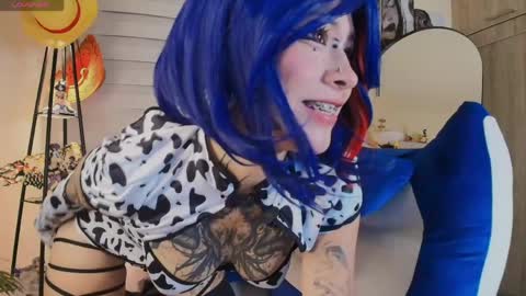 Snapshot of aryrousse chatting on 04/06/26, 02:31 Ary Rousse online show from 04/06/26, 02:31