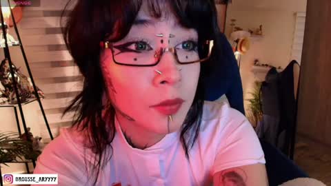 Snapshot of aryrousse chatting on 04/09/26, 03:17 Ary Rousse online show from 04/09/26, 03:17