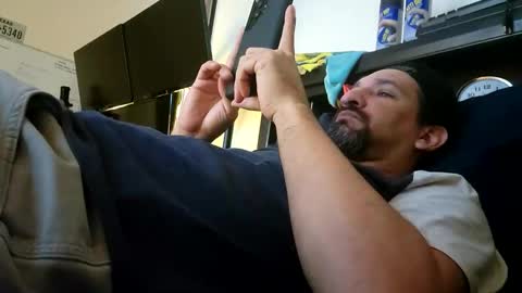 devilPup75 online show from 12/01/25, 10:42