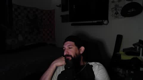 Snapshot of asanator101 chatting on 03/25/26, 03:29 devilPup75 online show from 03/25/26, 03:29