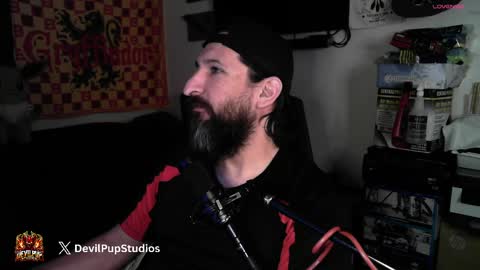 Snapshot of asanator101 chatting on 04/04/26, 12:24 devilPup75 online show from 04/04/26, 12:24