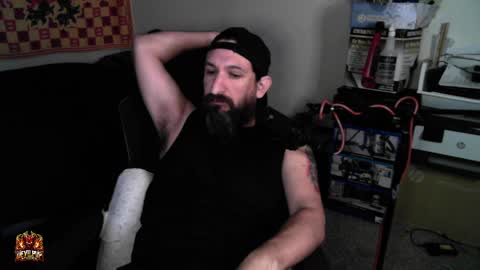 Snapshot of asanator101 chatting on 04/11/26, 06:29 devilPup75 online show from 04/11/26, 06:29