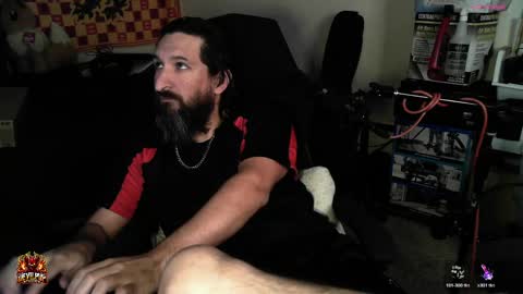 Snapshot of asanator101 chatting on 04/18/26, 07:58 devilPup75 online show from 04/18/26, 07:58