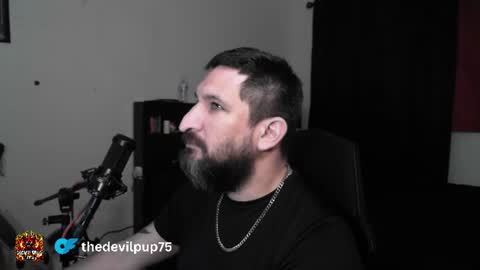 Snapshot of asanator101 chatting on 06/21/26, 03:53 devilPup75 online show from 06/21/26, 03:53