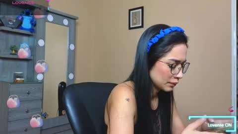 Snapshot of asenaesmee chatting on 01/24/25, 02:51 Asena online show from 01/24/25, 02:51